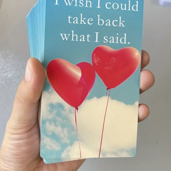 New Love Truth Oracle Deck, Velvet Carrying Pouch & Stickers - Picture 4 of 5